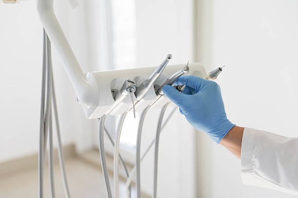 24/7 Emergency Dental Implants experts in Montague, CA